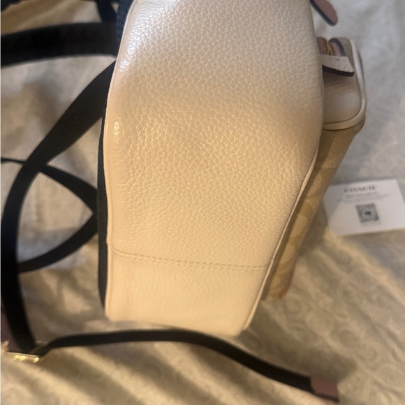 Coach Tan and Pink Cherry Print Women's Bag - Picture 4 of 6